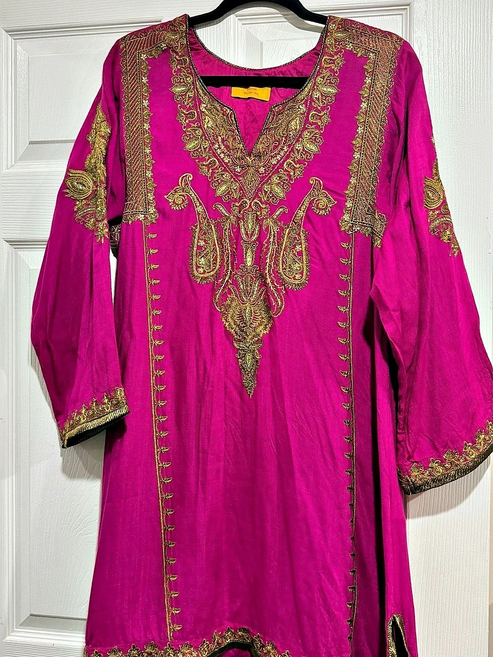 Pakistani- Sana Safinaz Embroidered Majenta & Gold outfit